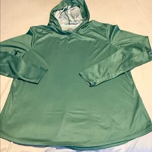 World Wide Sportsman/Bass Pro Shop Green Hooded Long Sleeve Top